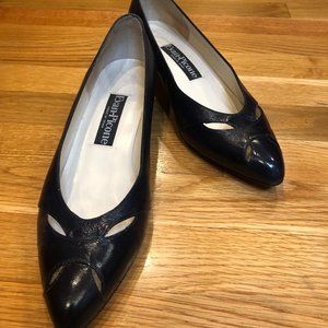Evan Picone Vintage Leather Slip on Heels